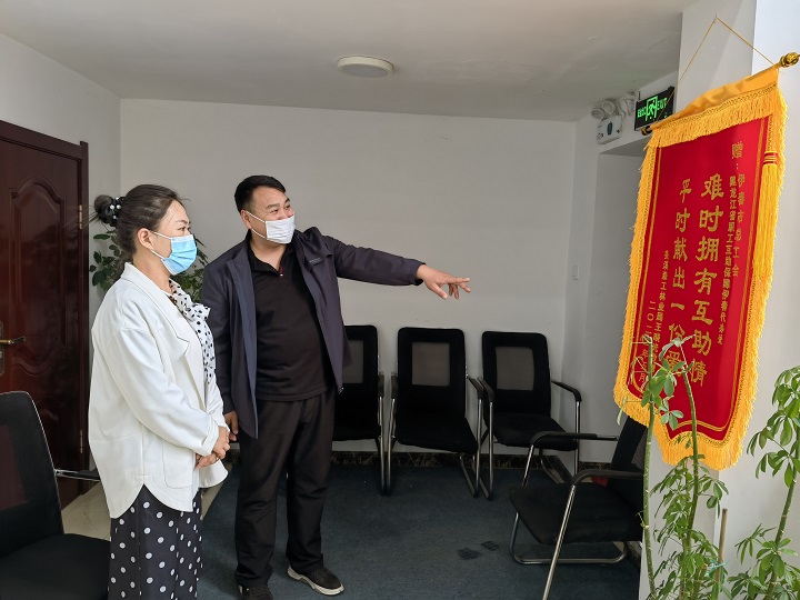 ed_1653557337980134.jpg 99b18979ba0ac1bf6921e4ce325ed1f.jpg