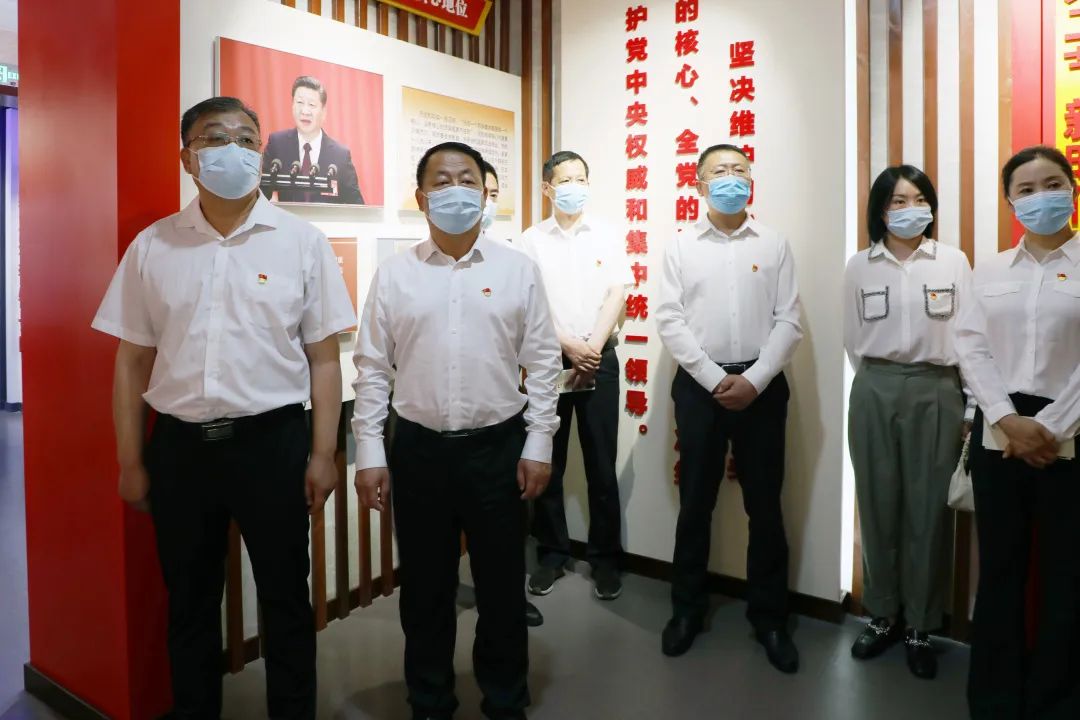 ed_1655689973401916.jpg 4.jpg