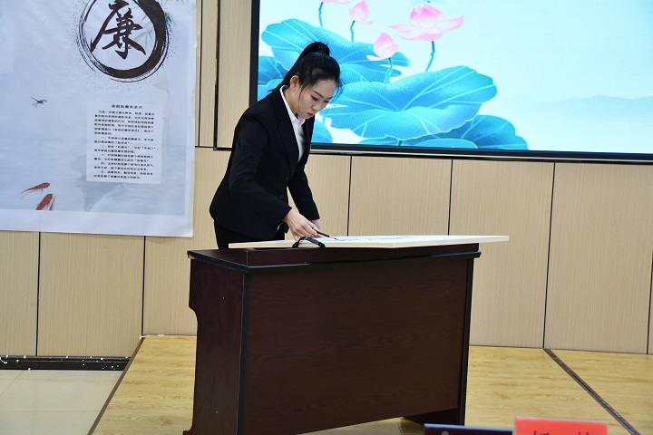 音乐+美术 (1).jpg